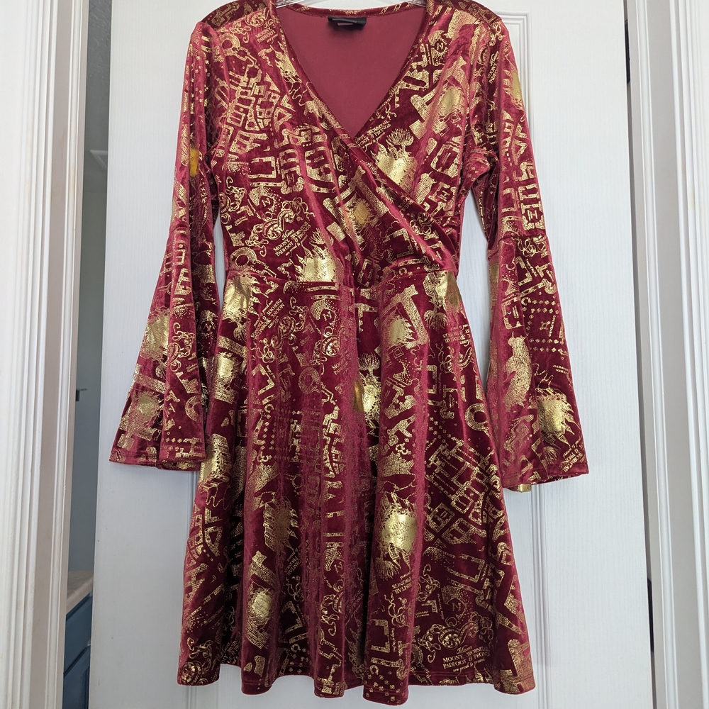 Elegant Red and Gold Long Sleeve Dress